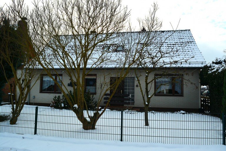  Lamspringe Einfamilienhaus Einfamilienhaus in guter Lage f�r die gro�e Familie oder das Wohnen auf einer Etage