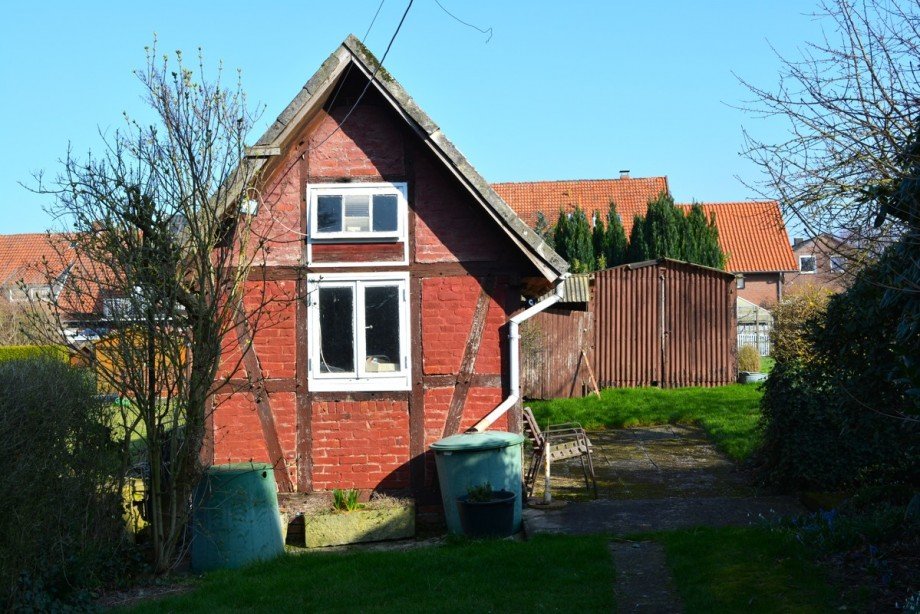 Gartenh�uschen Einfamilienhaus Nienst�dt