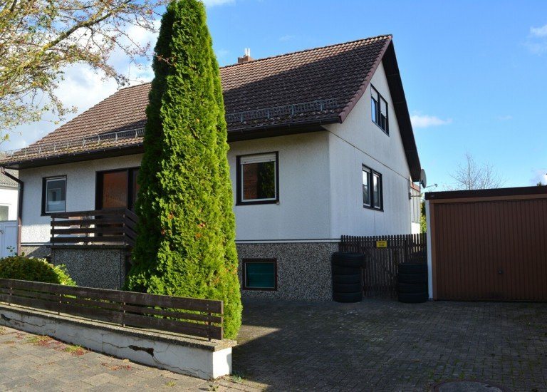 Hausansicht Gronau (Leine) Einfamilienhaus Einfamilien-Fertighaus mit Potential direkt in Gronau